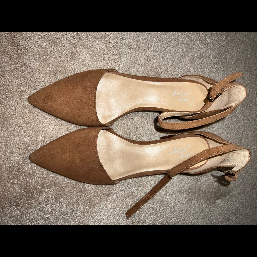 Brand New Kelly  Katie Heels Size 85